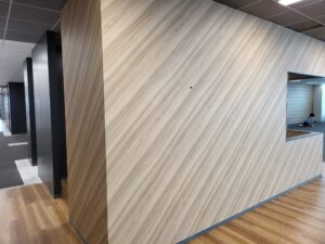 オフィースビル　クロス工事