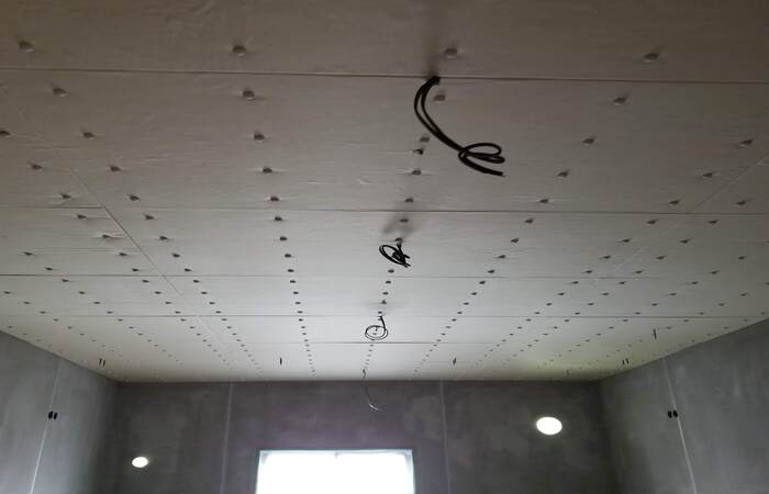 改修工事グラスウール（ガラスクロス）完成