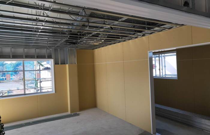 内装工事、ボード完成様子