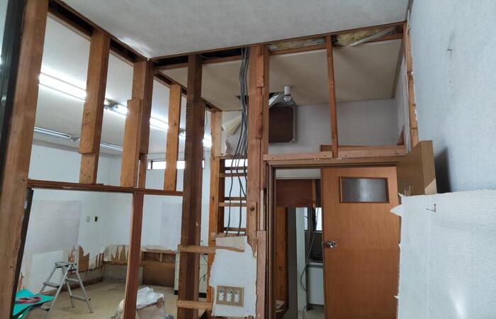 木造解体の様子