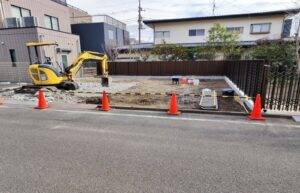 アスファルト前、撤去様子