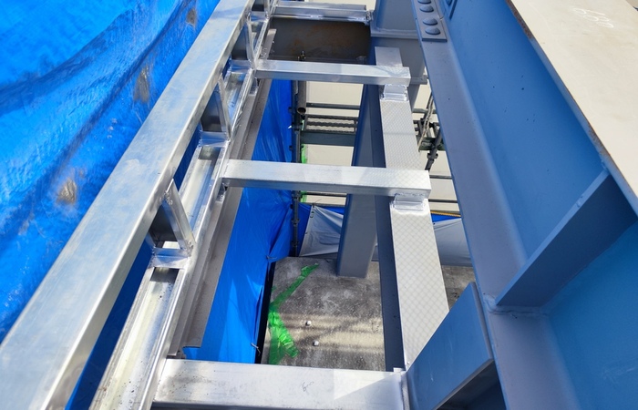 屋根鉄骨下地完成写真