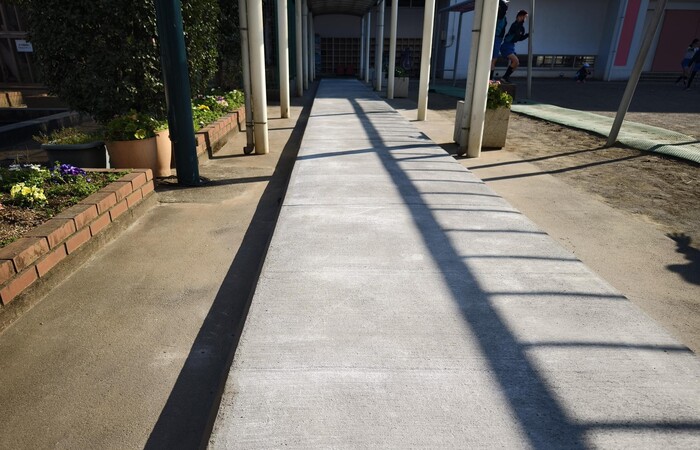 外部通路土間コンクリート完成