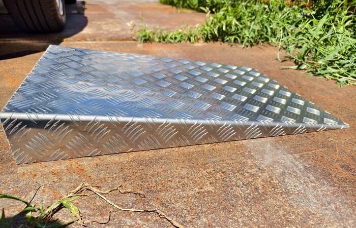 アルミスロープ納品