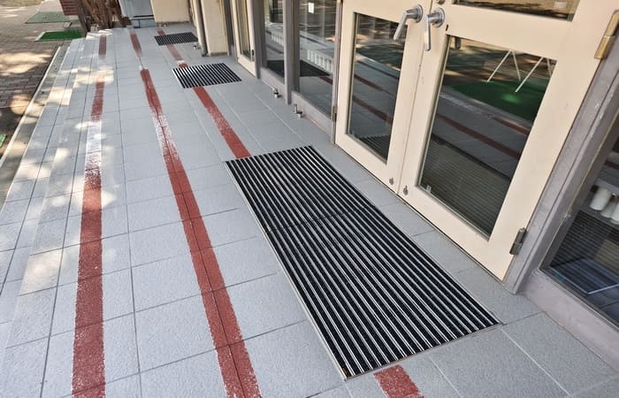 外部アプローチ完成