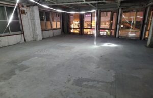 施工前、セルフレベリング